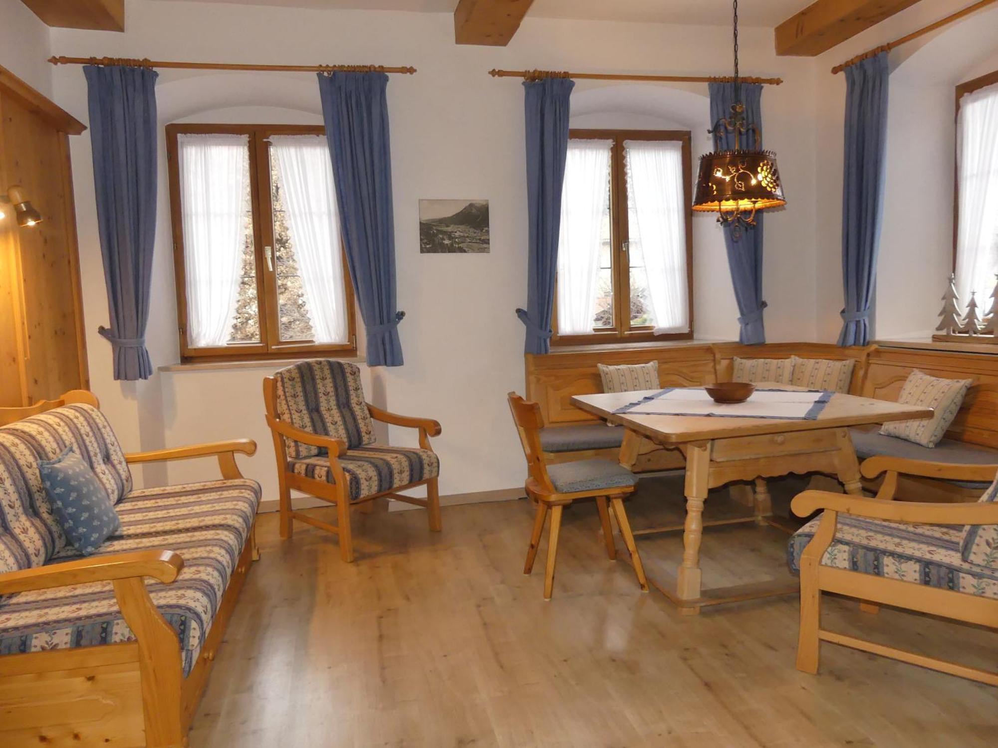 Haus Spornitz Ferienwohnung Mittenwald Bagian luar foto