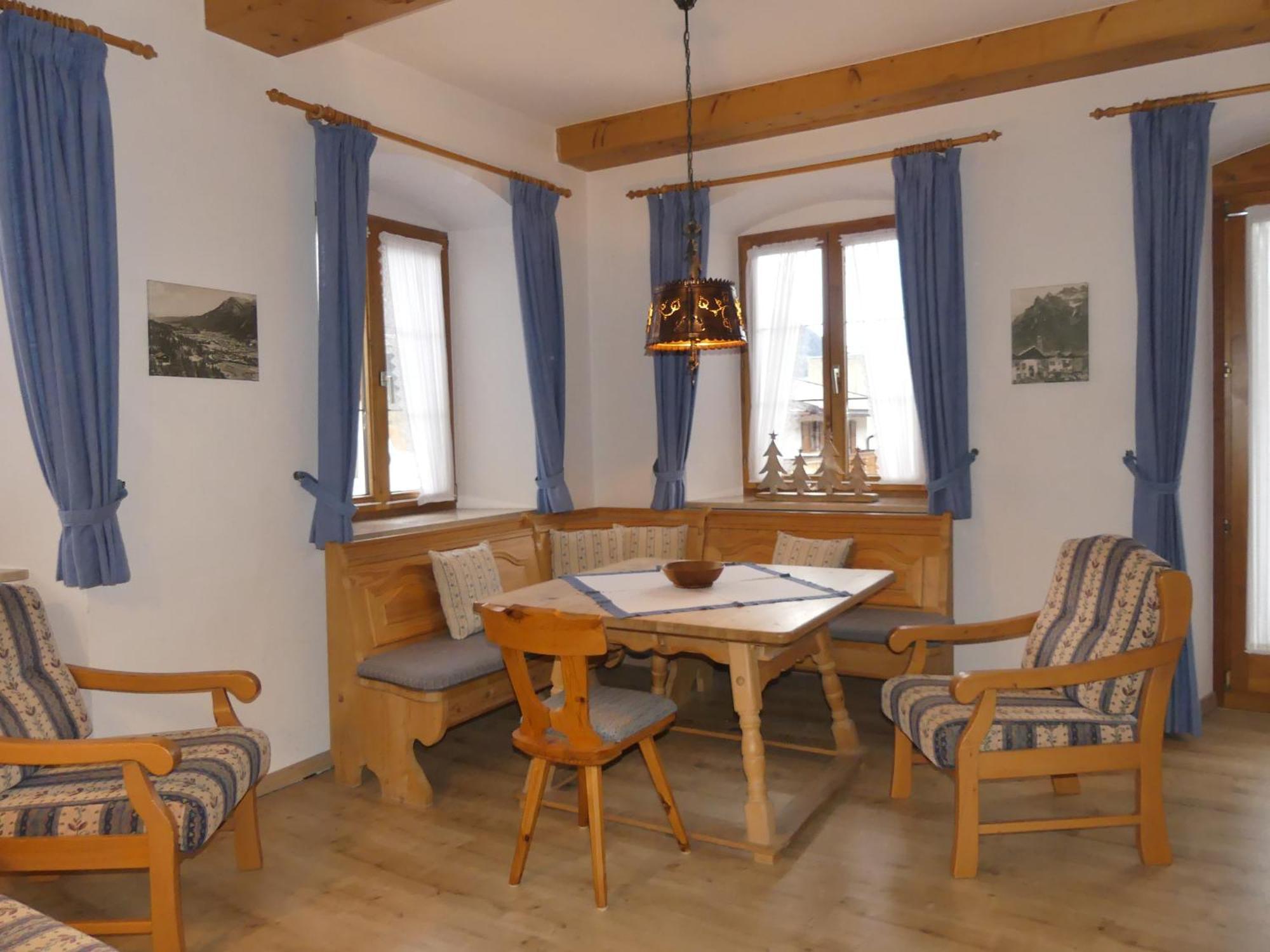 Haus Spornitz Ferienwohnung Mittenwald Bagian luar foto